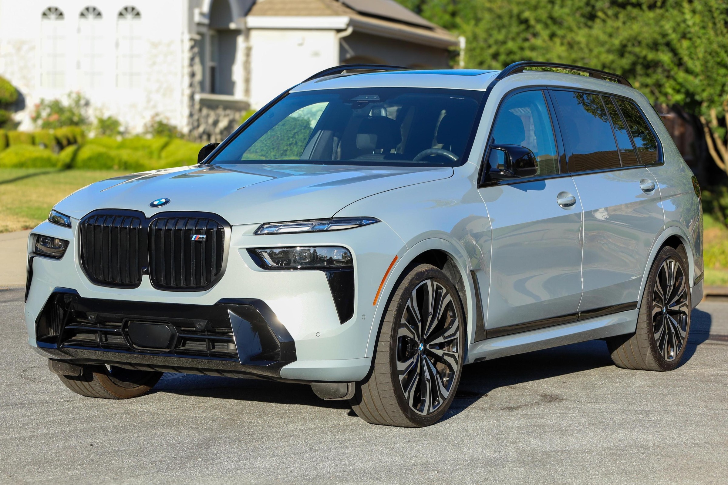 2024 BMW X7 M60i